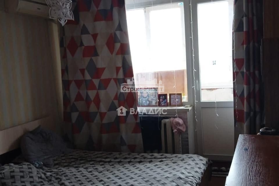 Сдаётся 1-комнатная квартира, 32 м²