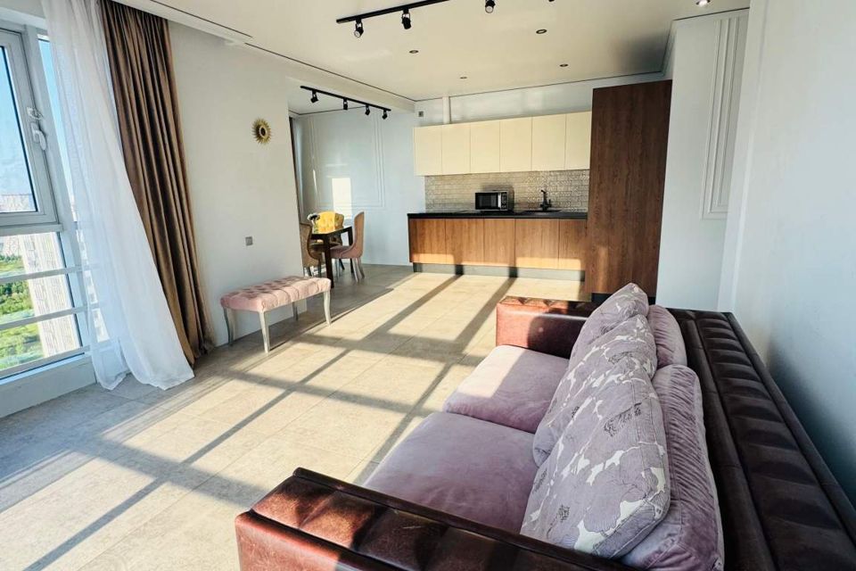 Сдаётся 3-комнатная квартира, 90 м²