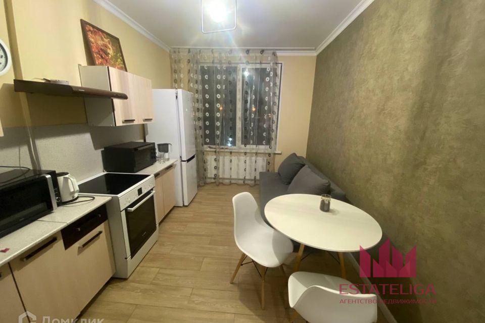 Сдаётся 1-комнатная квартира, 40 м²
