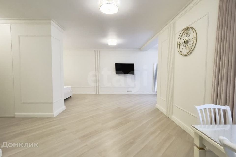 Продаётся 1-комнатная квартира, 50.4 м²