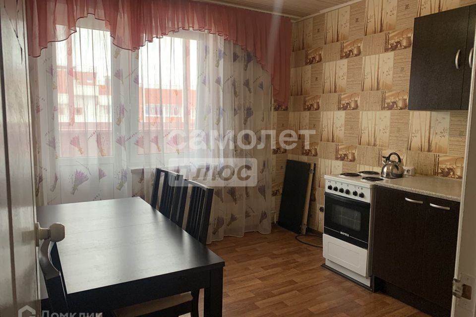 Сдаётся 1-комнатная квартира, 38 м²