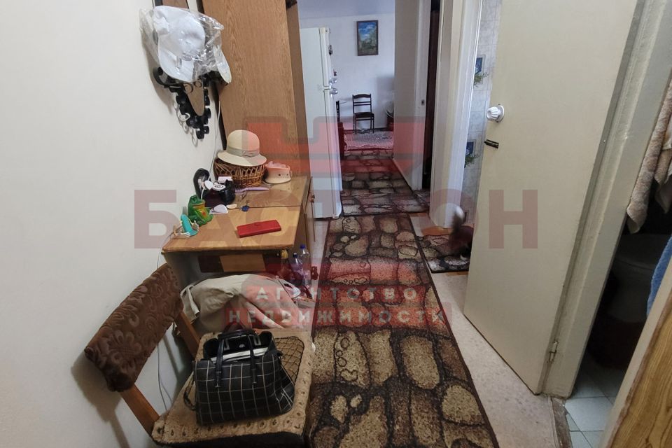 Продаётся 3-комнатная квартира, 56 м²