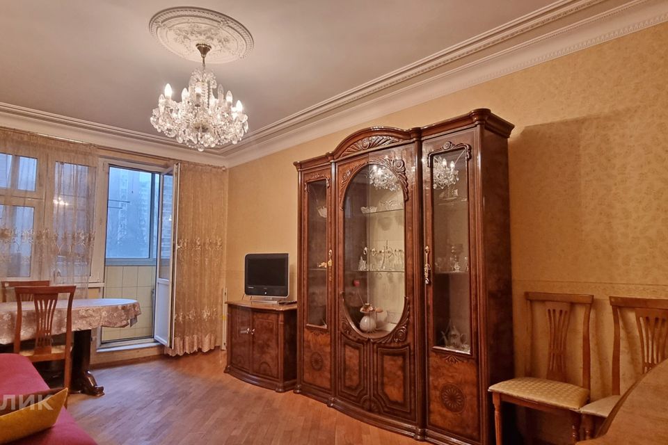 Сдаётся 2-комнатная квартира, 52 м²