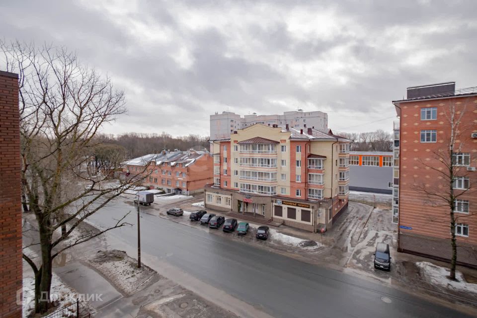 Продаётся 1-комнатная квартира, 43.6 м²