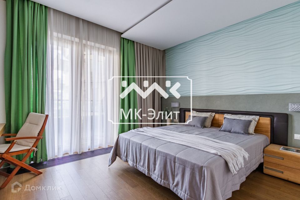 Продаётся 2-комнатная квартира, 81.5 м²