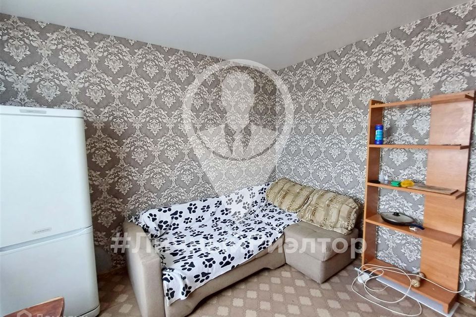 Продаётся комната в 2-комн. квартире, 13.4 м²