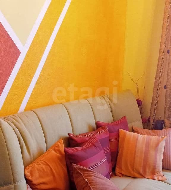Продаётся 3-комнатная квартира, 72 м²