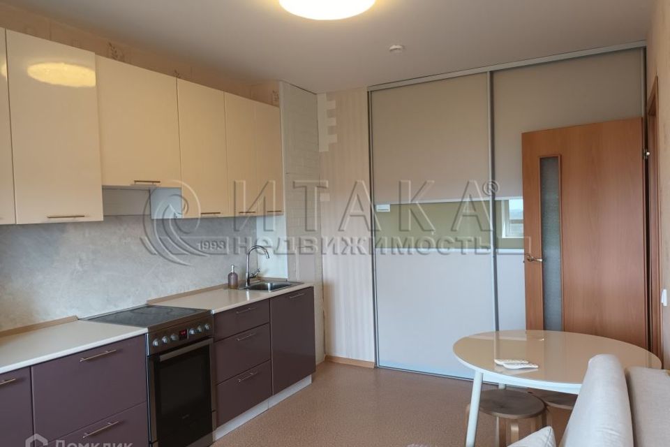Сдаётся 1-комнатная квартира, 37 м²