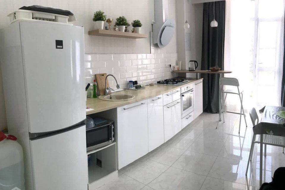 Продаётся 1-комнатная квартира, 50 м²