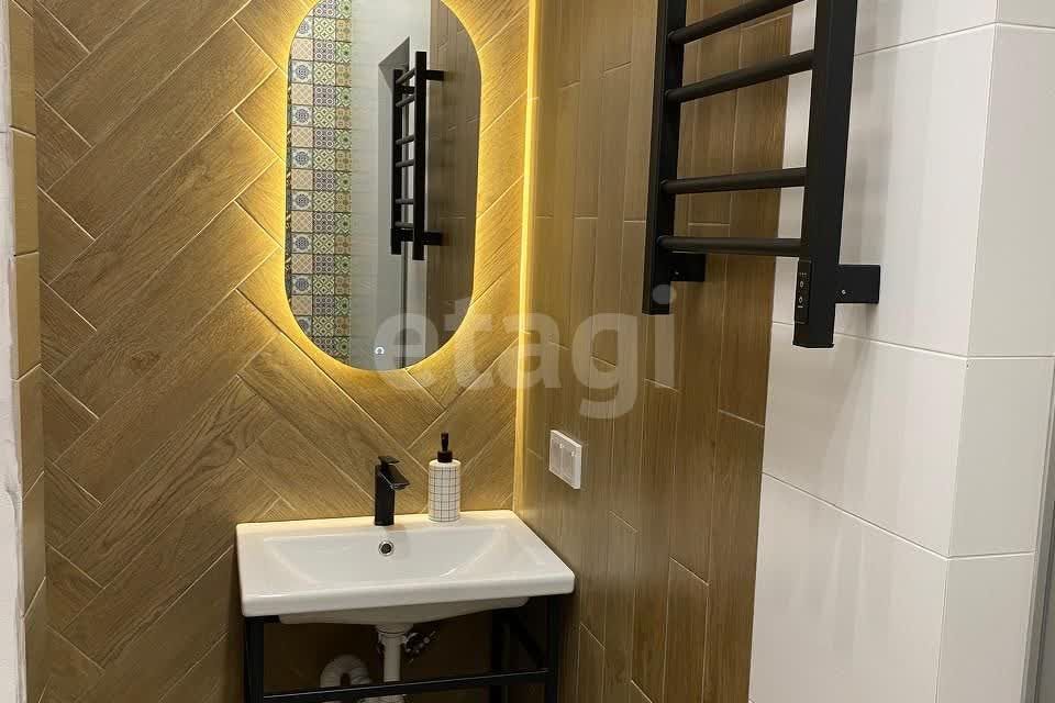 Продаётся 3-комнатная квартира, 68.3 м²
