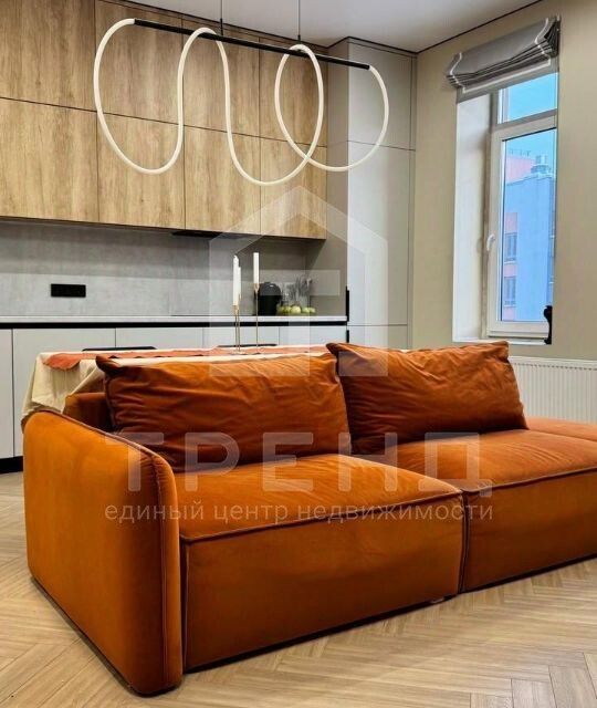 Продаётся 2-комнатная квартира, 85 м²