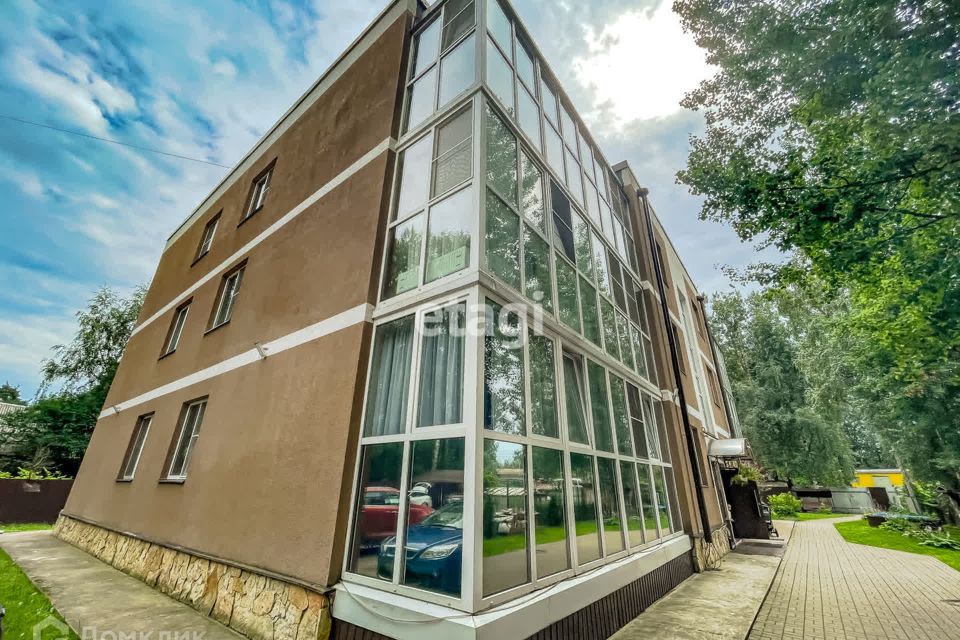 Продаётся 1-комнатная квартира, 37.3 м²