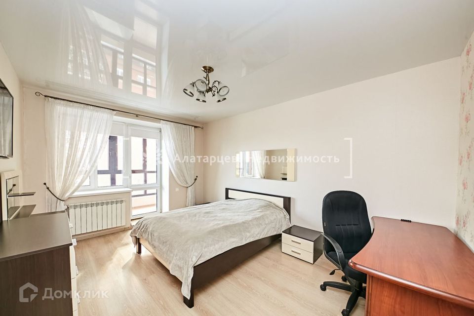 Продаётся 3-комнатная квартира, 94.6 м²