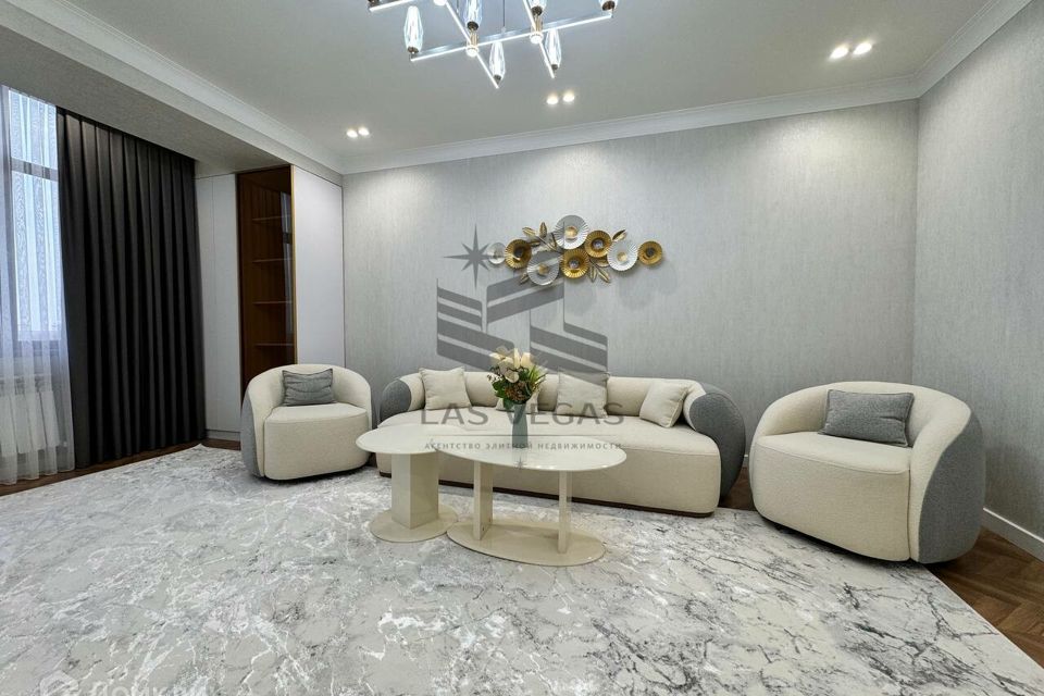 Сдаётся 3-комнатная квартира, 100 м²
