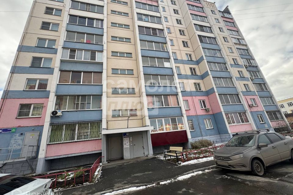 Продаётся 2-комнатная квартира, 63.7 м²