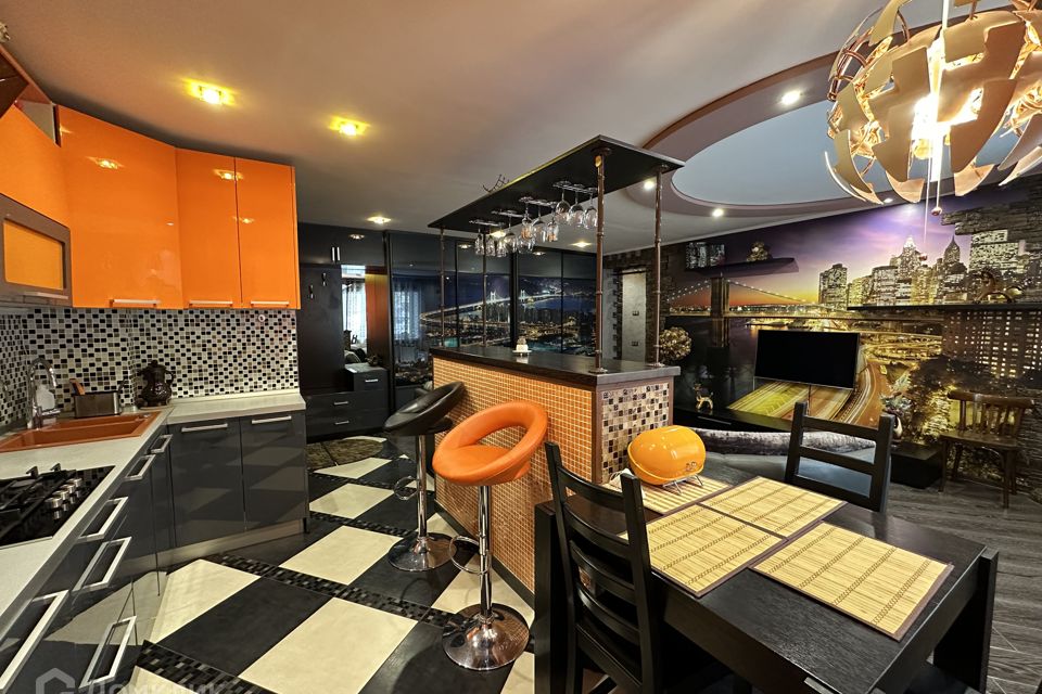 Продаётся 3-комнатная квартира, 64.4 м²