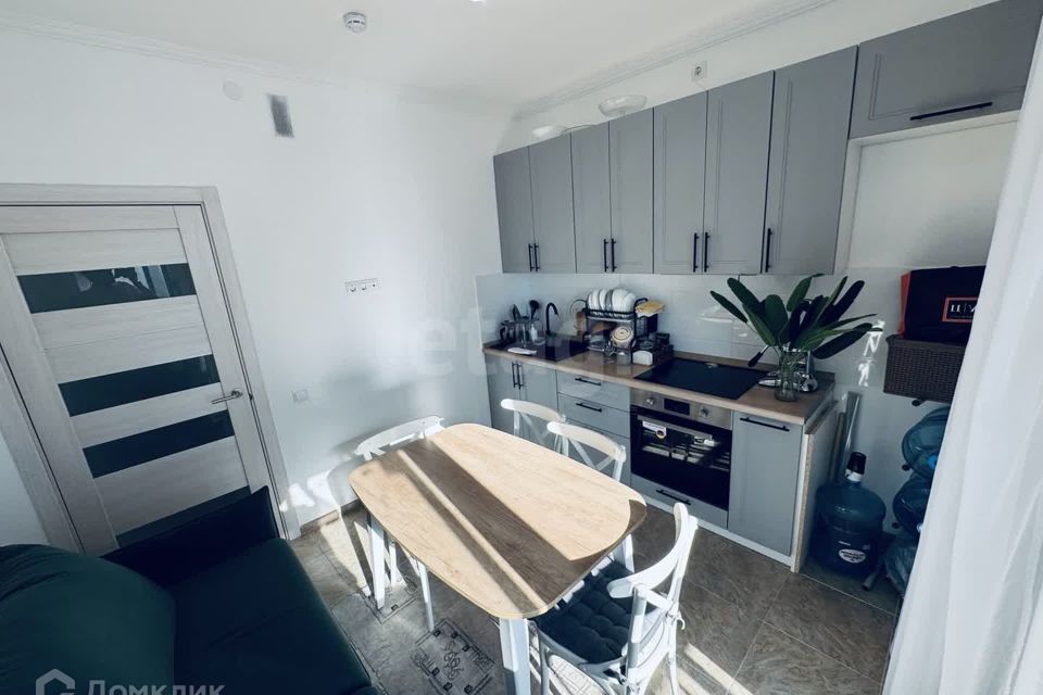 Продаётся 1-комнатная квартира, 40.5 м²