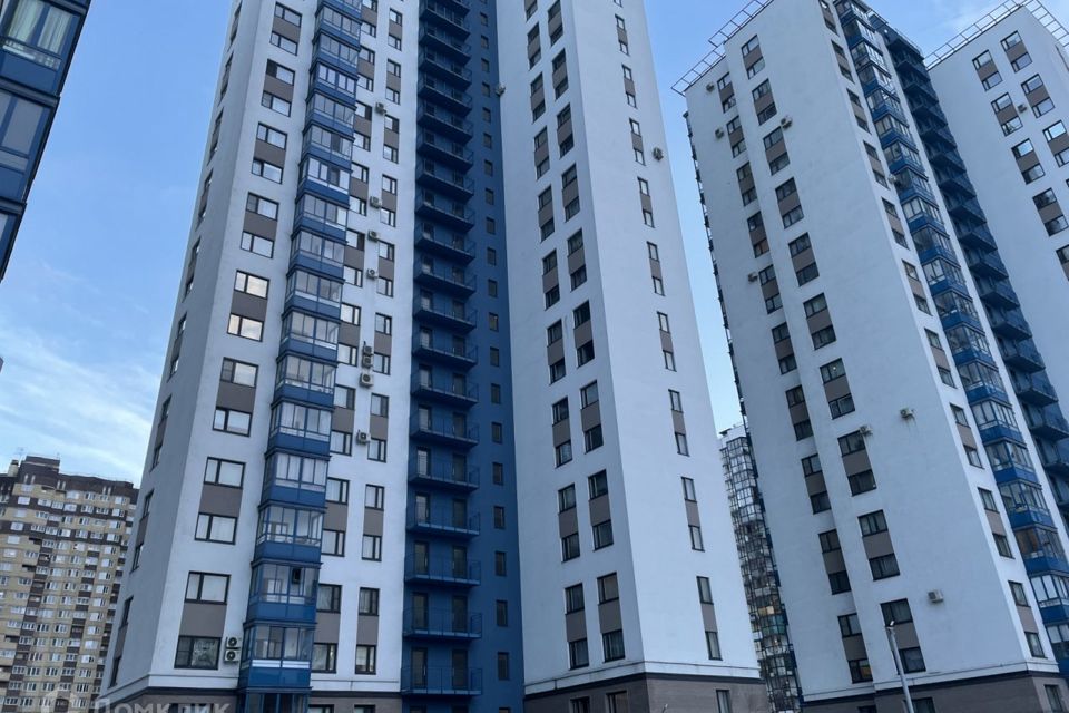 Продаётся 1-комнатная квартира, 43.3 м²