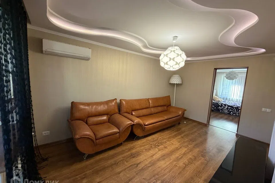 Продаётся 3-комнатная квартира, 60 м²