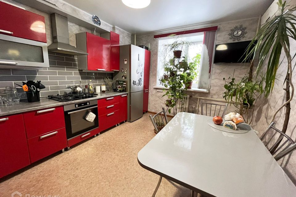 Продаётся 2-комнатная квартира, 57 м²