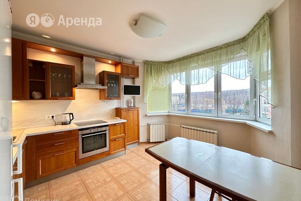 Сдаётся 3-комнатная квартира, 76 м²