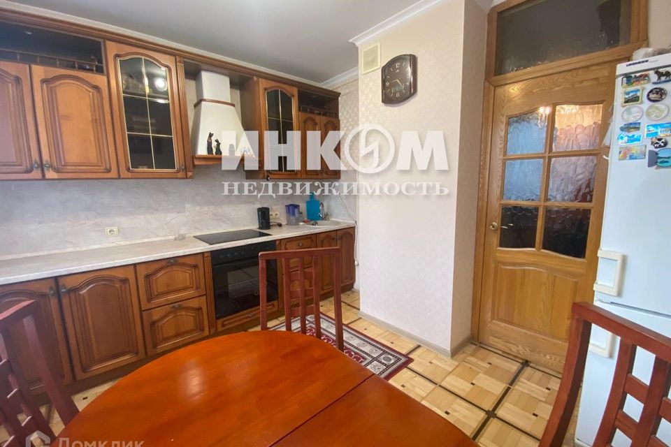 Сдаётся 2-комнатная квартира, 58 м²