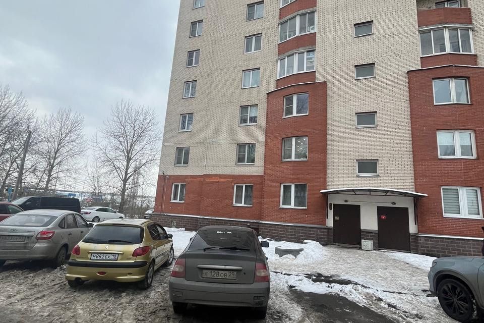 Продаётся 2-комнатная квартира, 61.6 м²