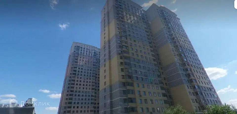Продаётся 4-комнатная квартира, 99 м²