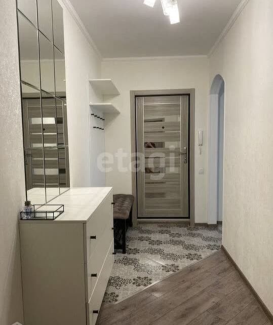 Продаётся 3-комнатная квартира, 71.4 м²