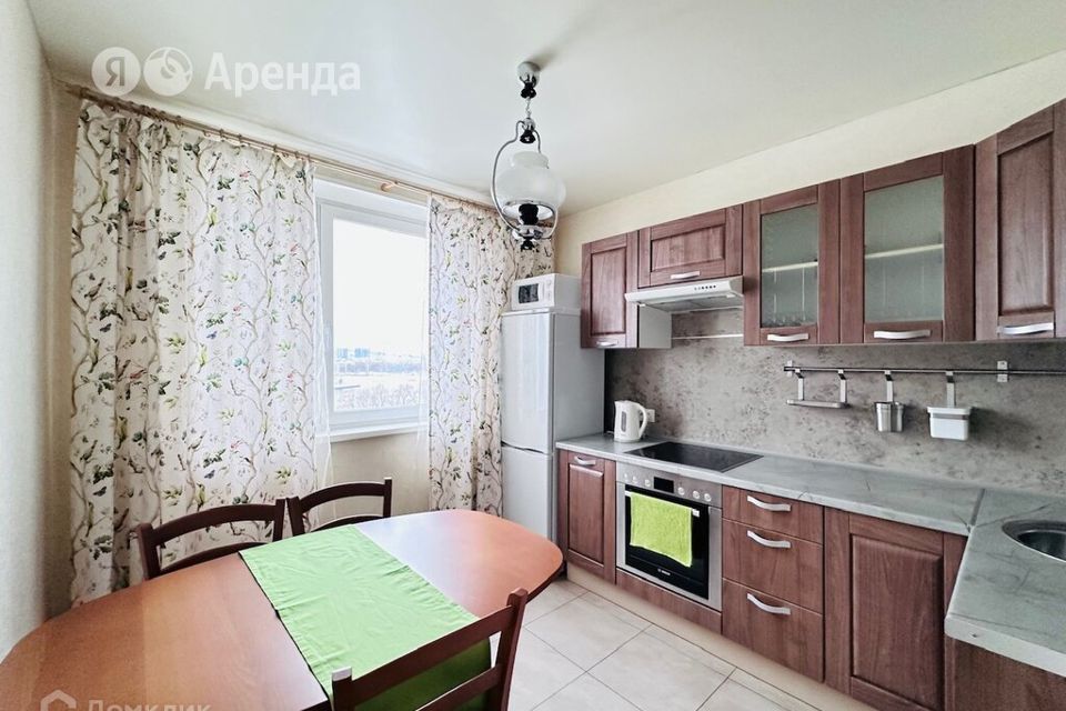 Сдаётся 2-комнатная квартира, 52 м²