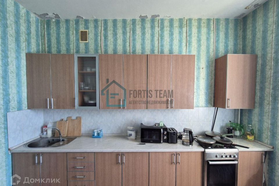 Продаётся 2-комнатная квартира, 65.8 м²