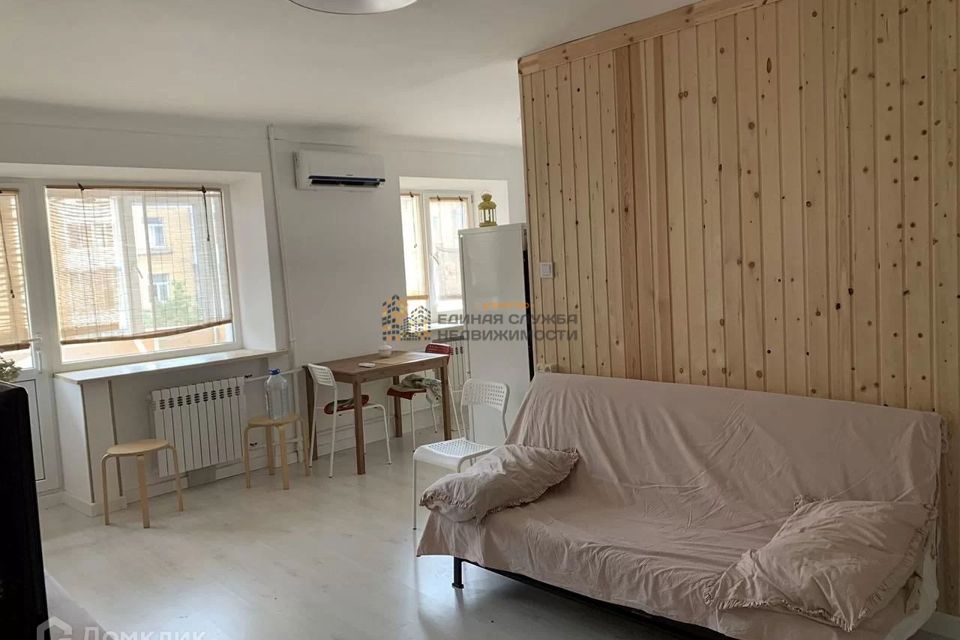 Сдаётся 2-комнатная квартира, 42 м²