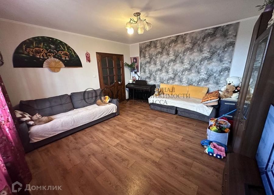 Продаётся 2-комнатная квартира, 49.7 м²