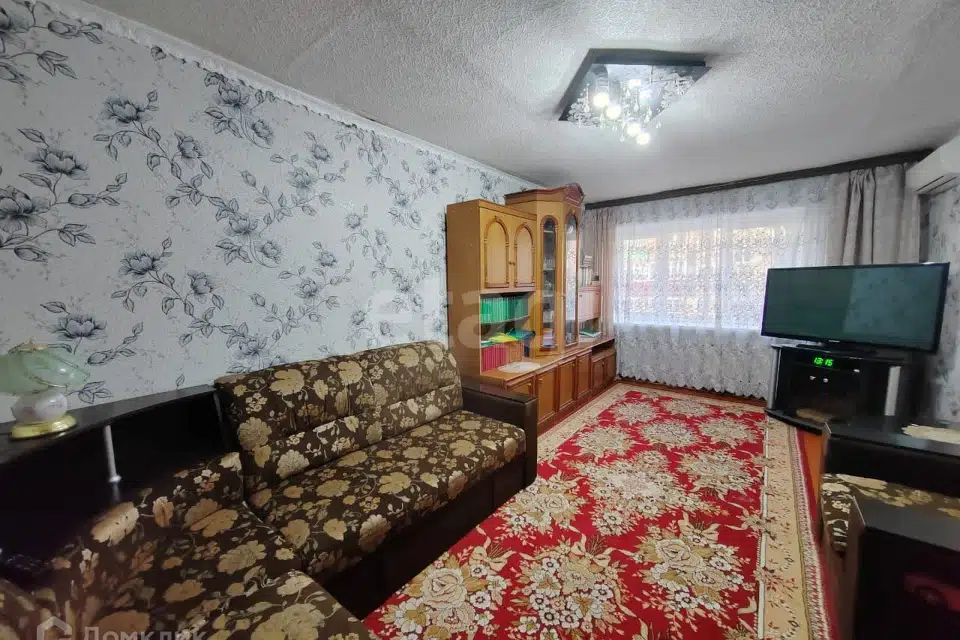 Продаётся 3-комнатная квартира, 61.1 м²