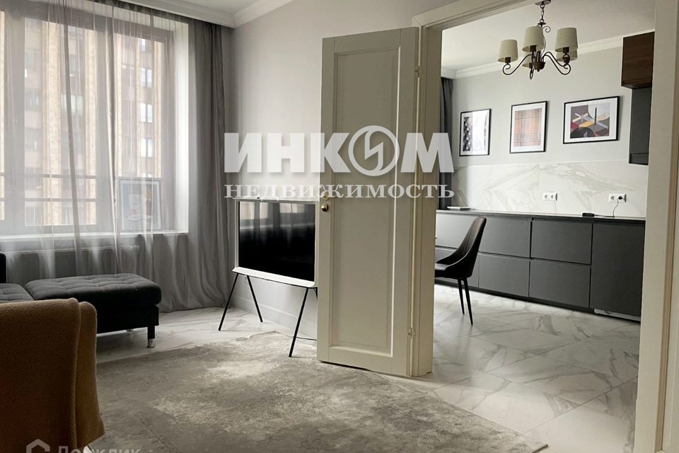 Сдаётся 2-комнатная квартира, 65 м²