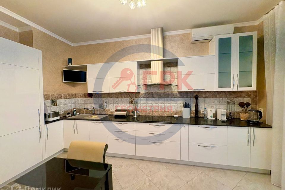 Продаётся 2-комнатная квартира, 78.4 м²