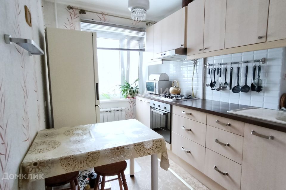 Продаётся 3-комнатная квартира, 61 м²