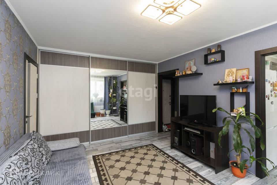 Продаётся 3-комнатная квартира, 56.1 м²