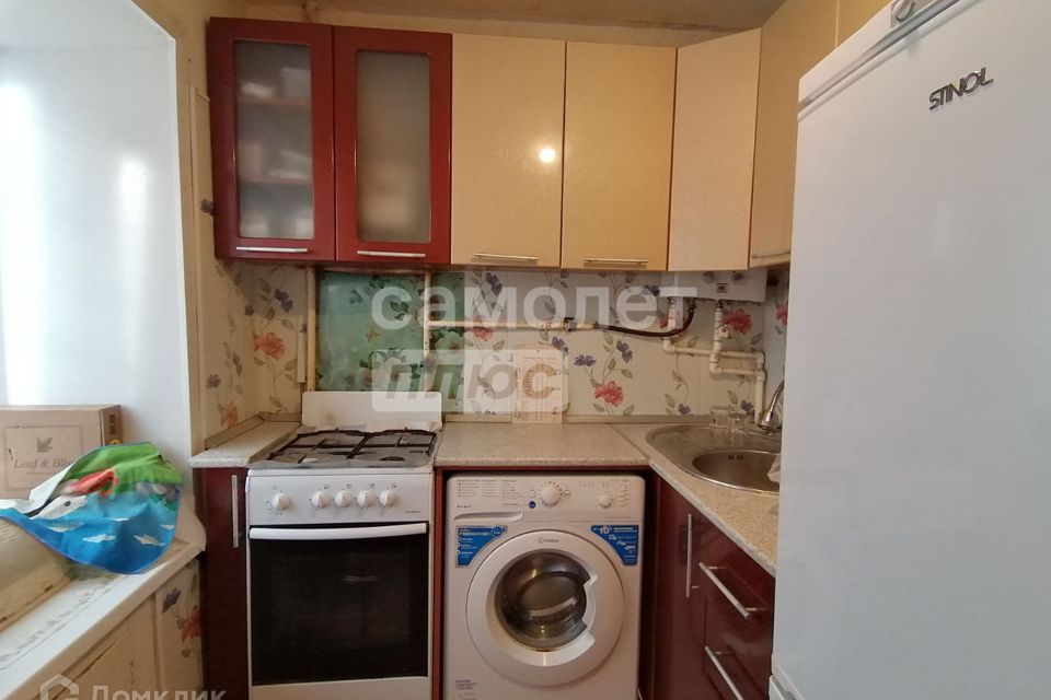 Продаётся 3-комнатная квартира, 59.3 м²