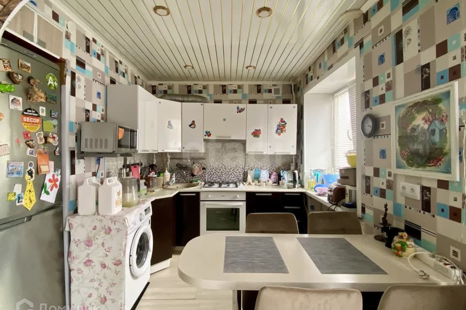 Продаётся 3-комнатная квартира, 55 м²