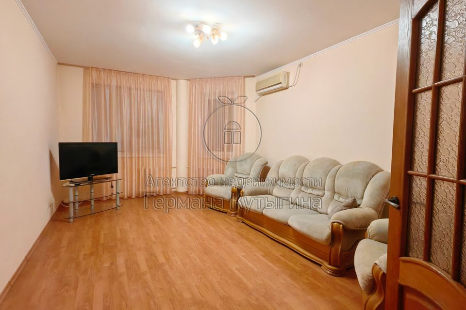 Продаётся 2-комнатная квартира, 64.5 м²