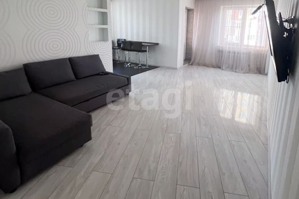 Сдаётся 2-комнатная квартира, 73.2 м²