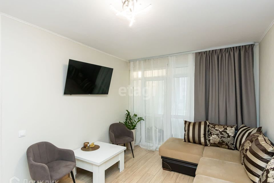 Продаётся 2-комнатная квартира, 57.4 м²