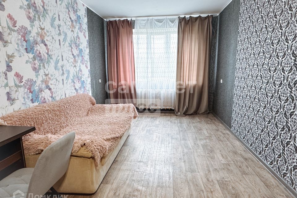 Продаётся 1-комнатная квартира, 38 м²