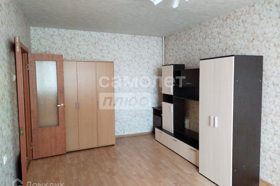 Продаётся 3-комнатная квартира, 81.8 м²