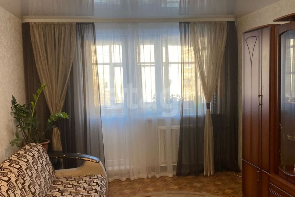 Продаётся 3-комнатная квартира, 58.4 м²
