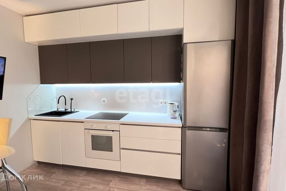Продаётся 1-комнатная квартира, 40.5 м²