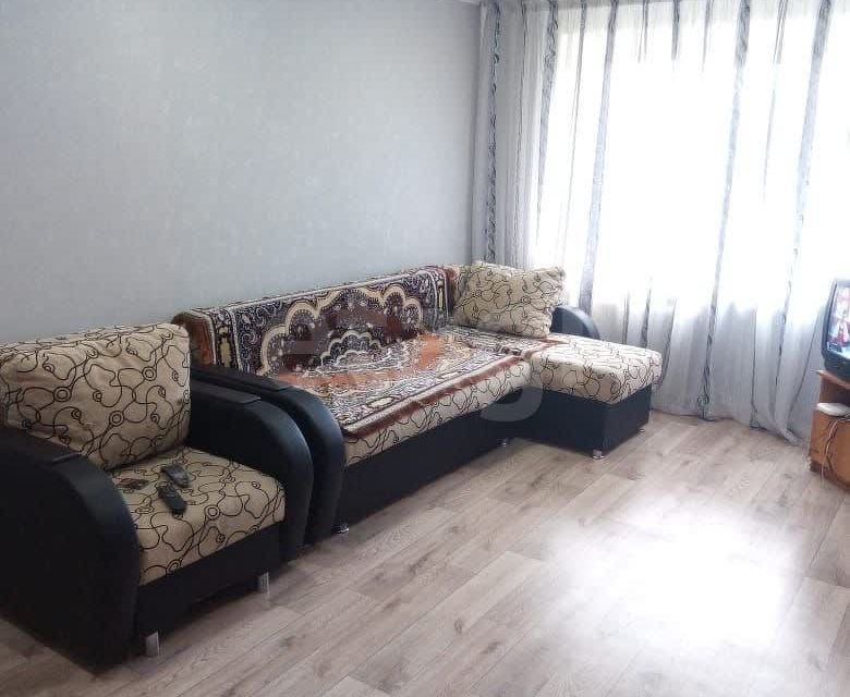 Продаётся 3-комнатная квартира, 65.5 м²