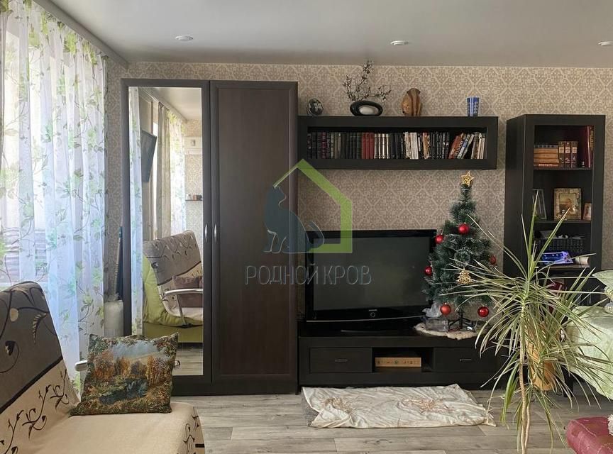 Продаётся 1-комнатная квартира, 35.7 м²