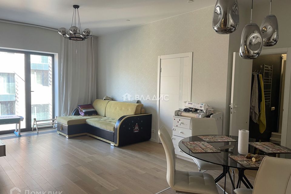 Продаётся 2-комнатная квартира, 70.1 м²